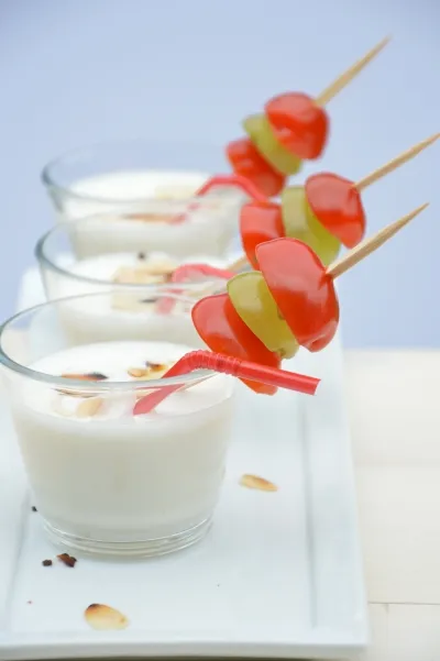 Soupe froide à l'ail